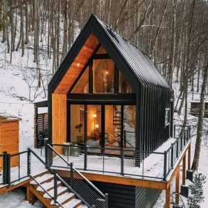 Customized Prefabricated Houses Mobile Tiny Home Triangle Villa Hotel Prefabricated Modular A Frame Triangle House Sunroom